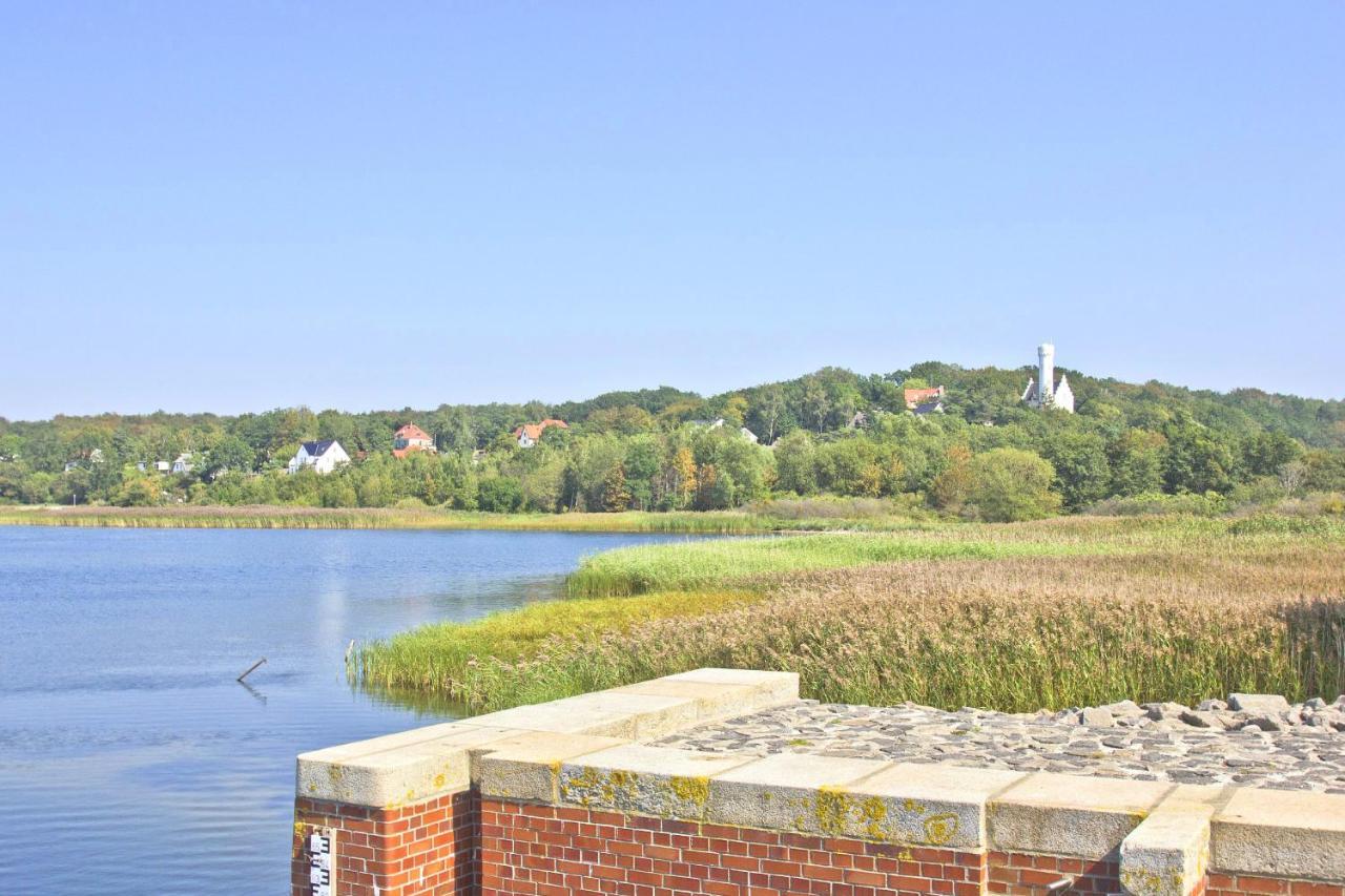 Ferienwohnung Mit Balkon Und Meerblick - Ferienresidenz Zwei Bodden Fewo 1-4 Lietzow Extérieur photo